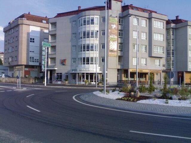 Hotel Condado Ponteareas Exterior foto
